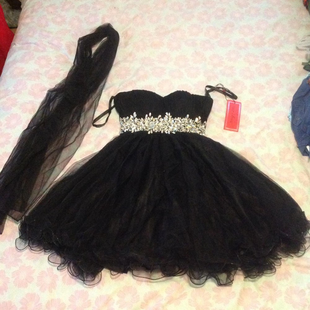 Star Box Black Junior's Dress (2 pieces) Size XS New with Tags!